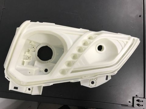 Воссоздание автомобильных фар с помощью 3D‑принтера